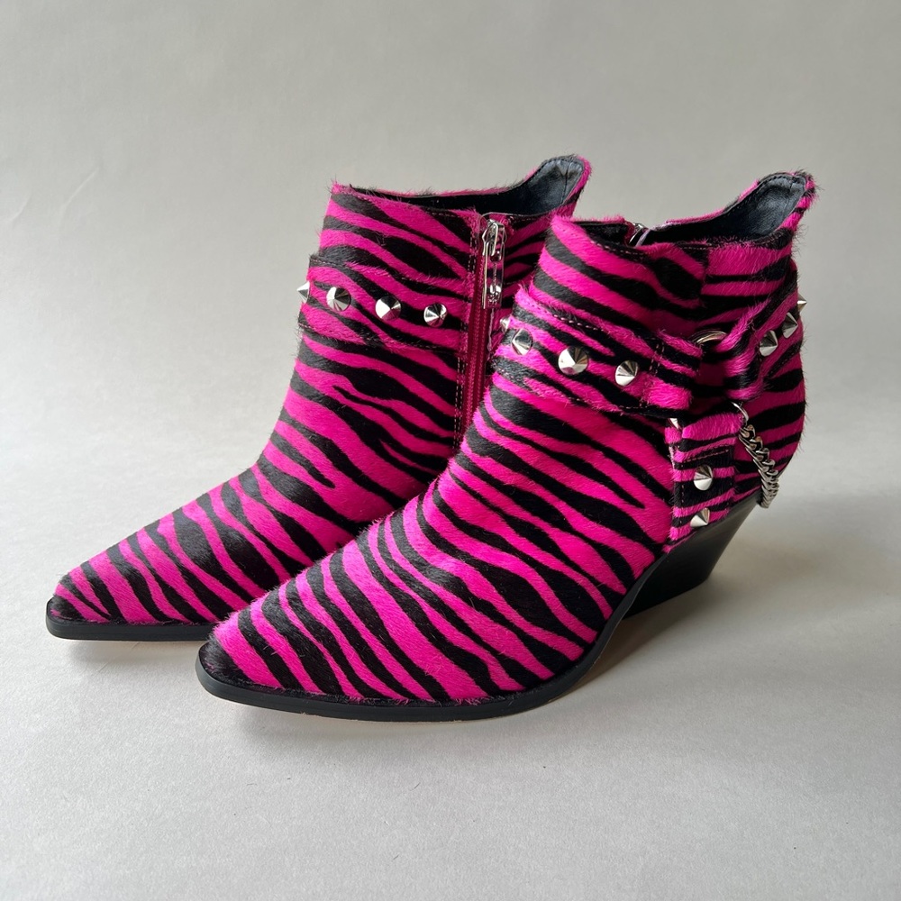 Jessica Simpson Zebra Booties